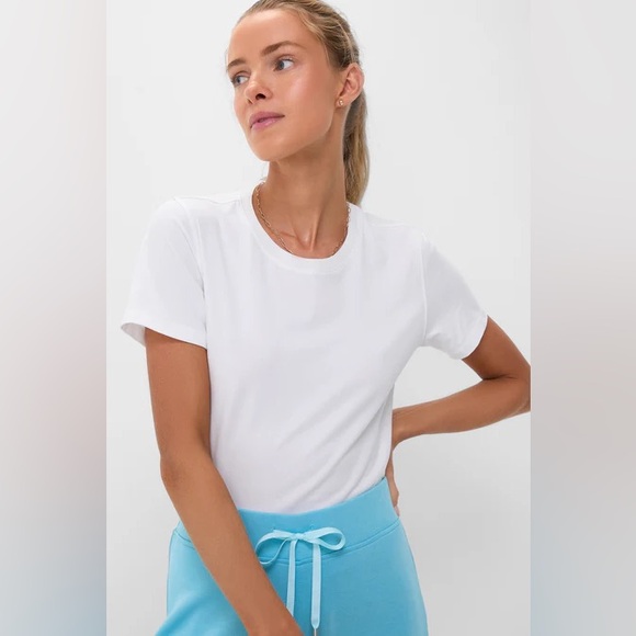 TNUCK SPORTWhite Performance Cotton Jocelyn Tee